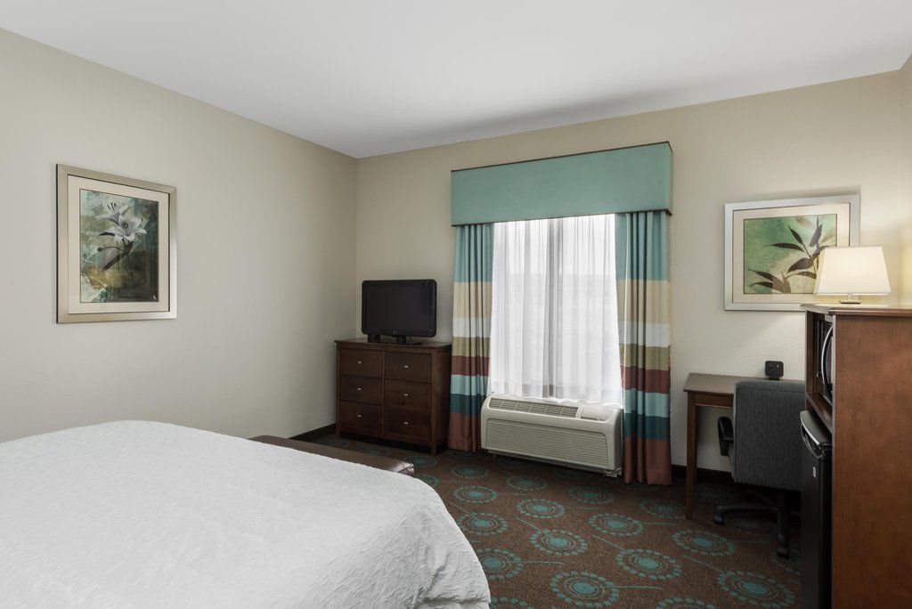 Hampton Inn Farmington Exterior photo